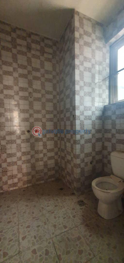 3 bedroom Commercial Property For Rent Off Herbert Macaulay Way, Yaba Lagos - 5