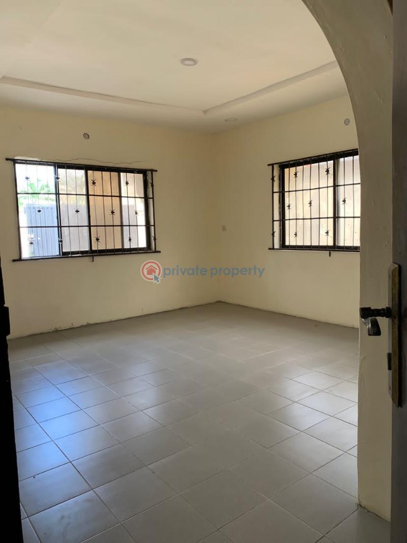 3 bedroom Detached Bungalow For Rent Treasure Estate Sangotedo Ajah Lagos - 5