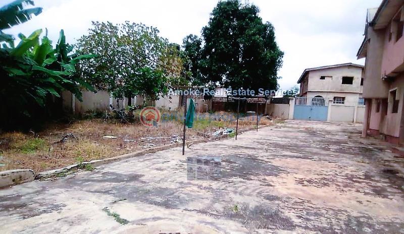 3 bedroom Flat & Apartment For Rent Ogun area  - 2