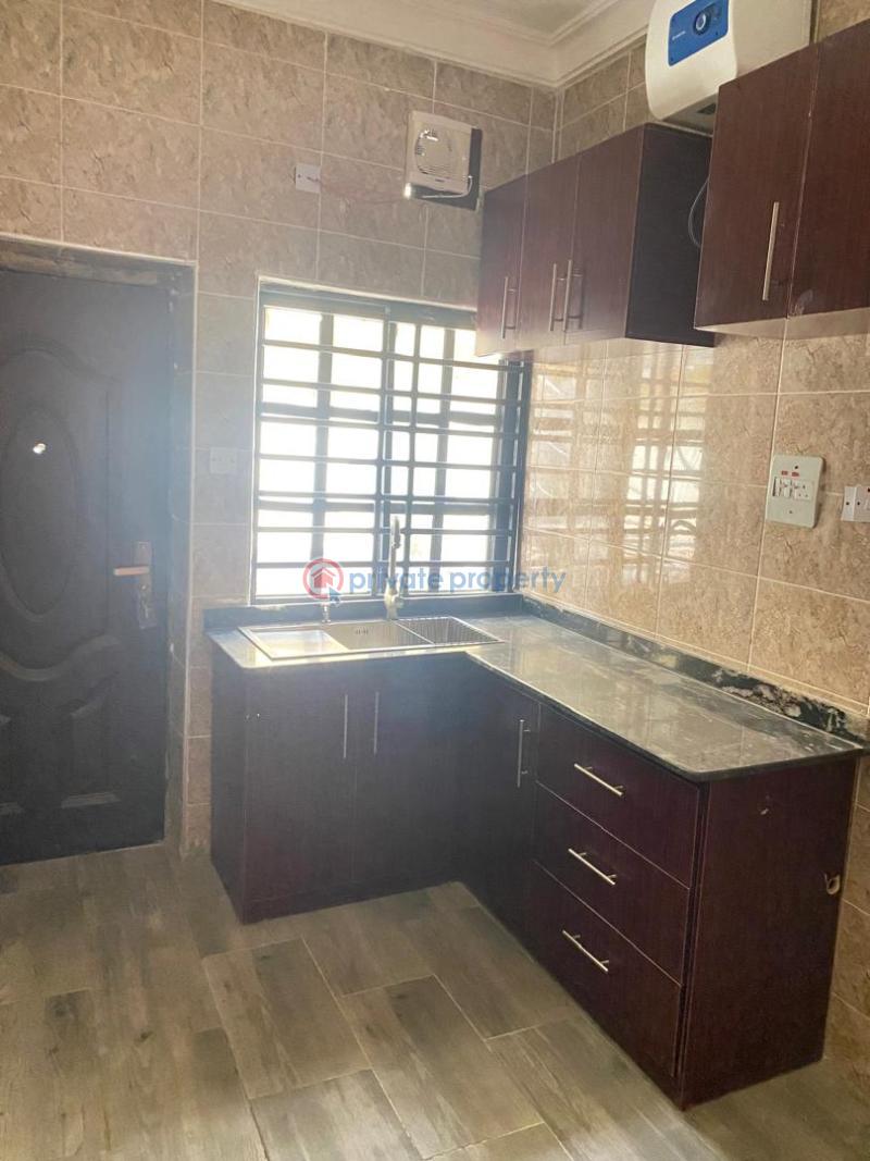 3 bedroom Flat & Apartment For Rent Lekki Phase 1 Lagos - 11