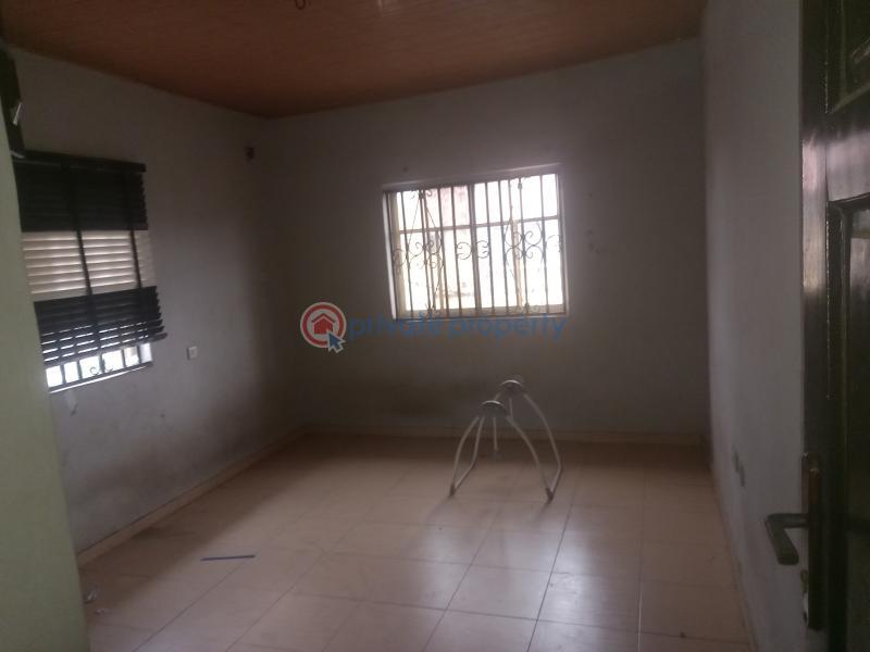 For rent 3 bedroom Flat & Apartment Maplewood Estate Oko Oba Agege