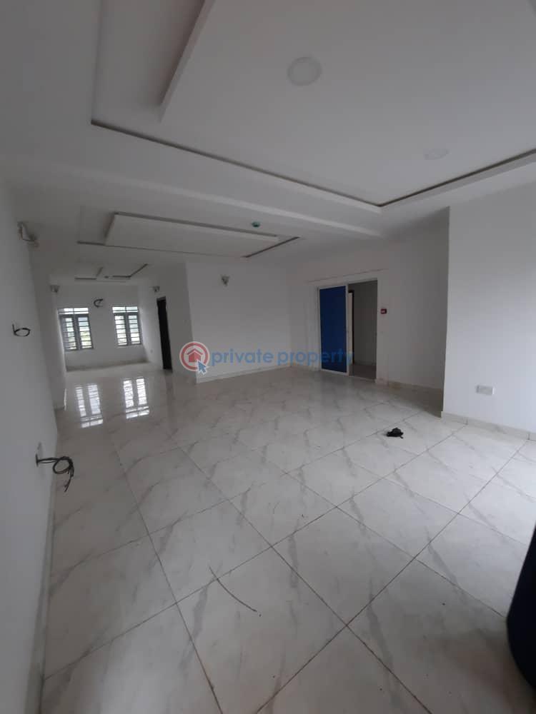 3 bedroom Flat & Apartment For Sale Mende Maryland Lagos - 4