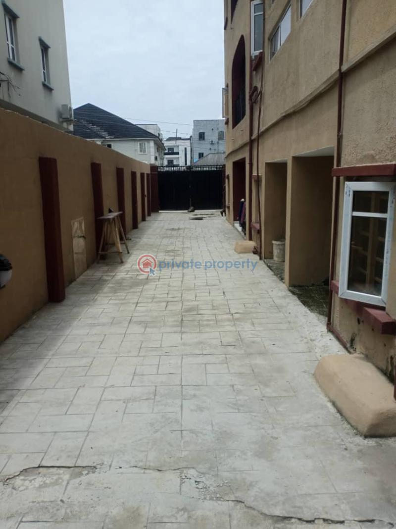 3 bedroom Flat & Apartment For Rent Lekki Lagos - 16