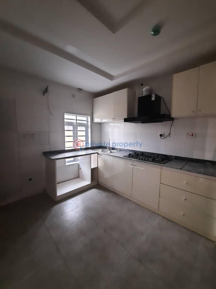 3 bedroom Flat & Apartment For Sale Mende Maryland Lagos - 10