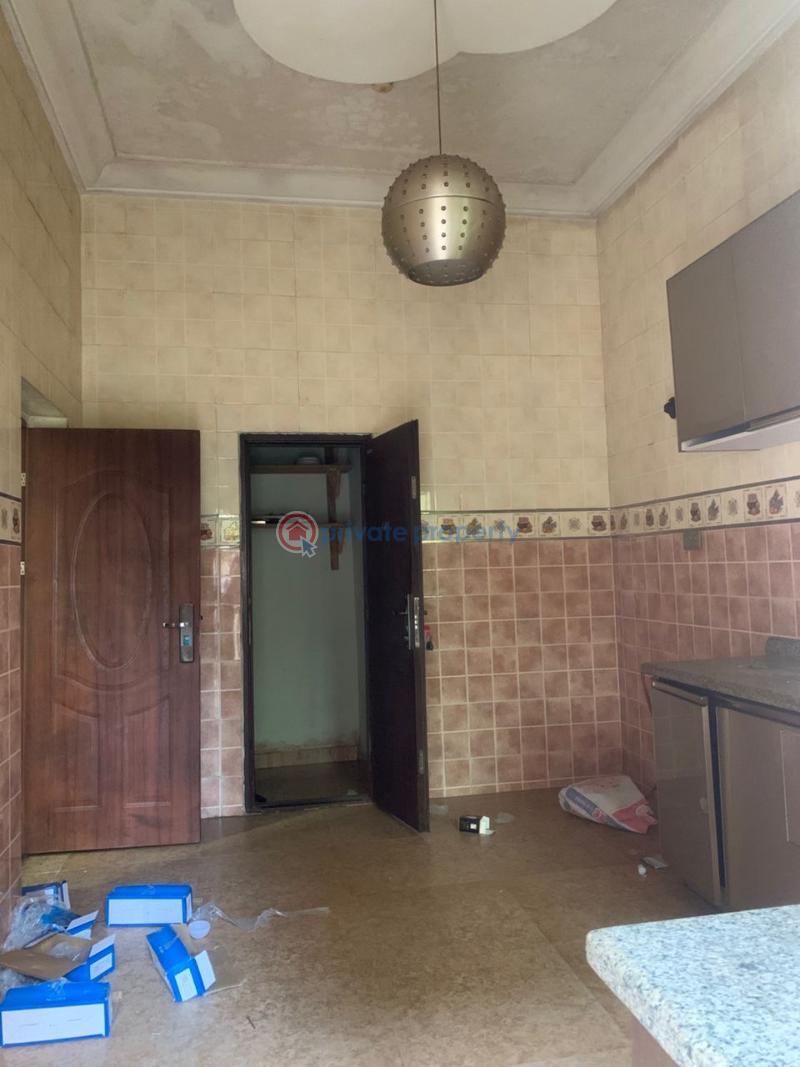 4 bedroom Detached Duplex For Rent Along Lekki Expressway Lagos - 3