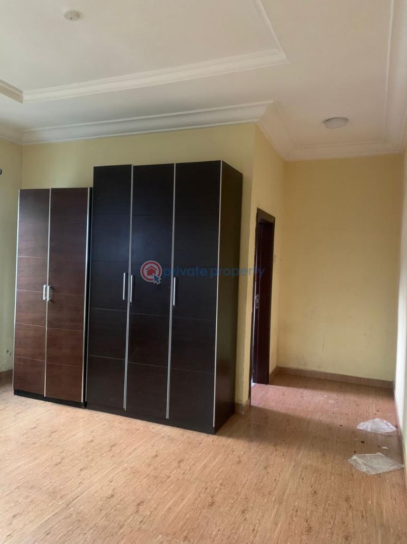 4 bedroom Detached Duplex For Rent Along Lekki Expressway Lagos - 8