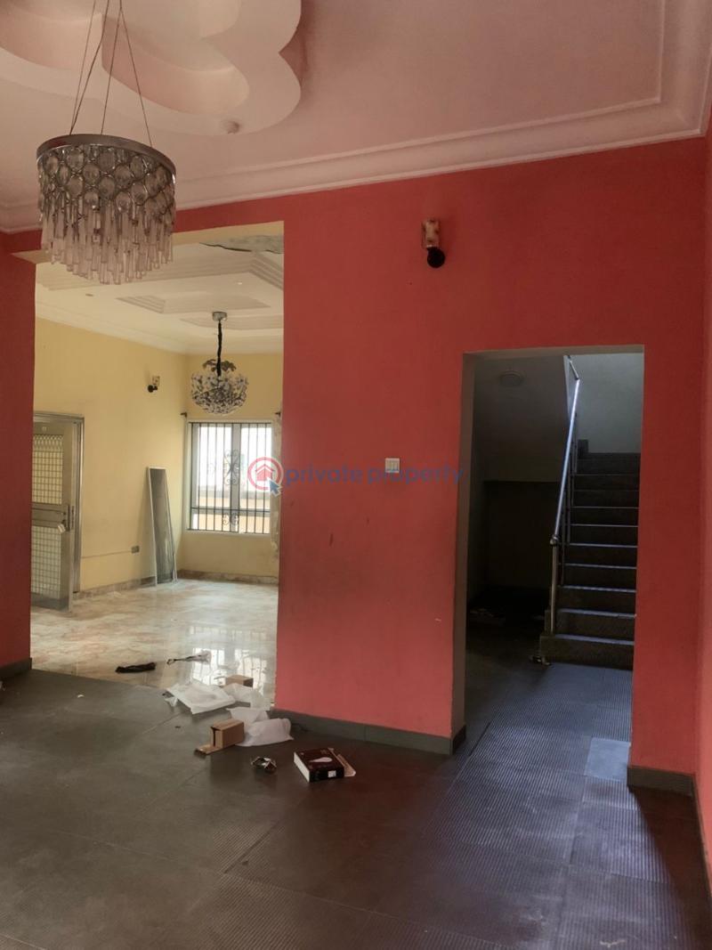4 bedroom Detached Duplex For Rent Along Lekki Expressway Lagos - 5