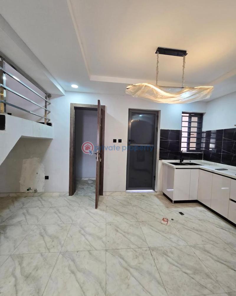 4 bedroom House For Sale Lekki Lagos - 4