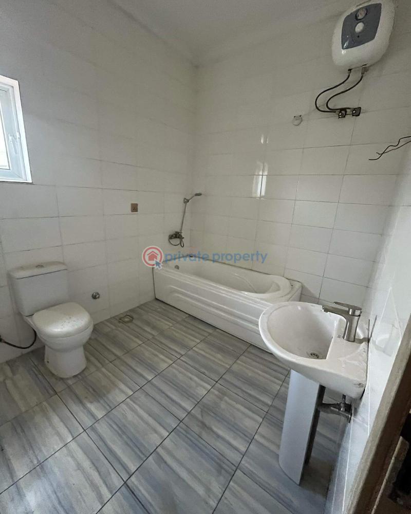 4 bedroom Duplex For Rent Close To Nnpc Guzape Abuja Phase 1  - 4