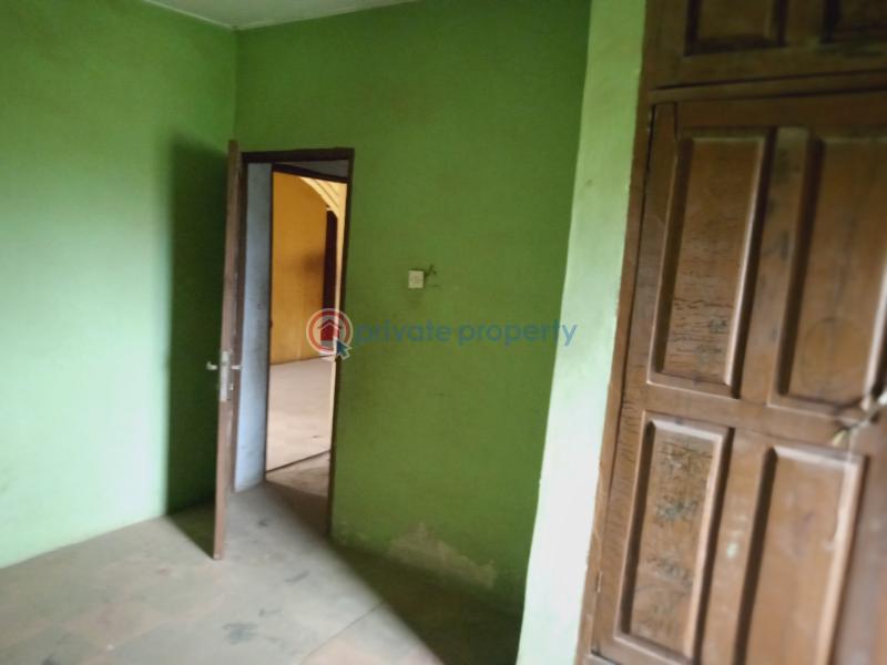 3 bedroom House For Sale Agric Ikorodu Road Lagos (PID 4PASZT