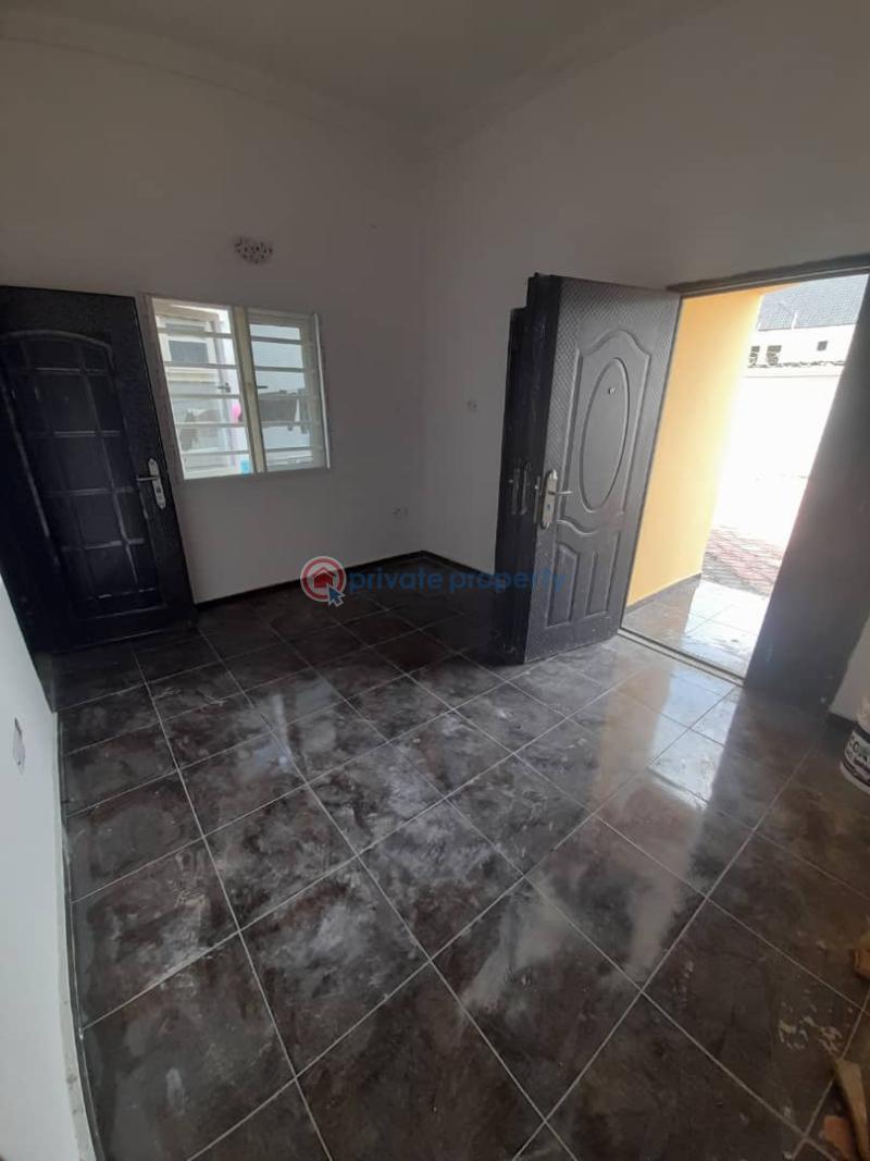 1 bedroom Flat & Apartment For Rent Aiyetuje Bustop 15 Minutes After Lakowe Golf Bustop Ajah Lagos - 2