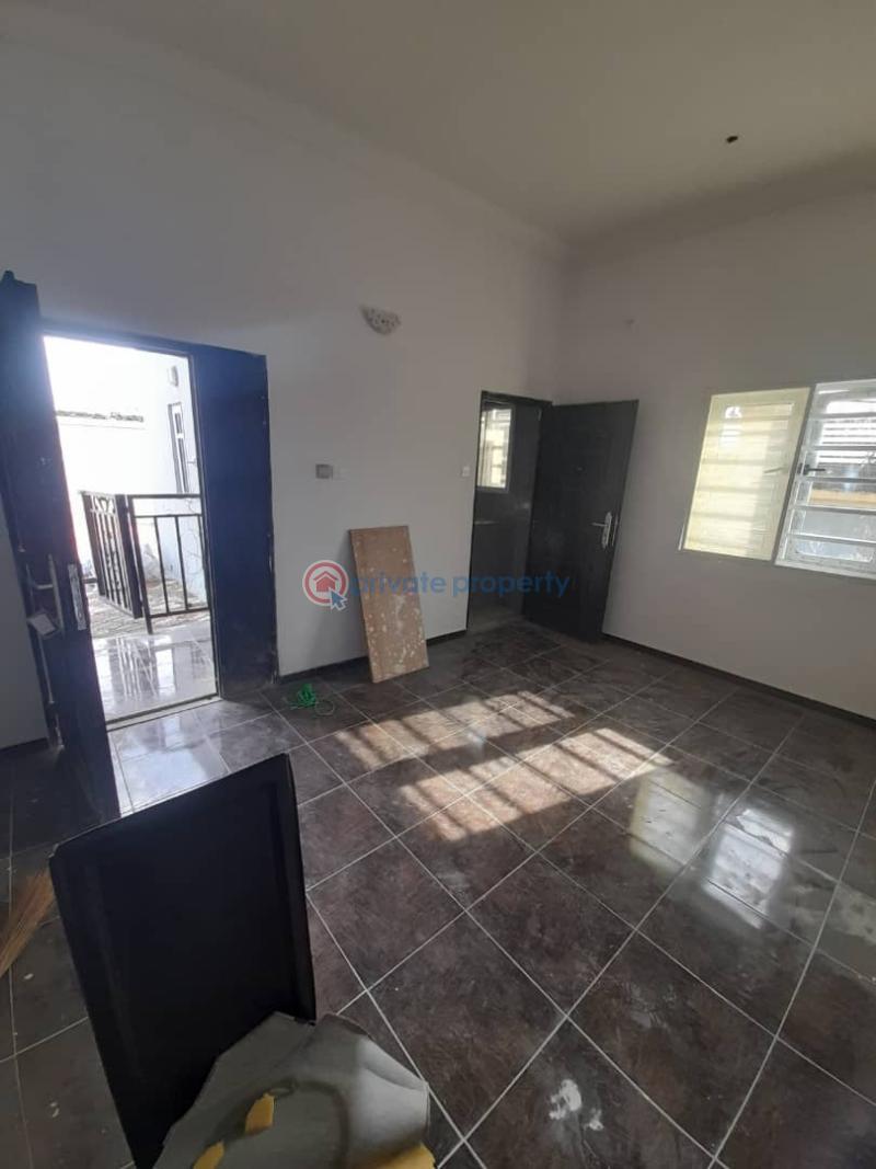 1 bedroom Flat & Apartment For Rent Aiyetuje Bustop 15 Minutes After Lakowe Golf Bustop Ajah Lagos - 8