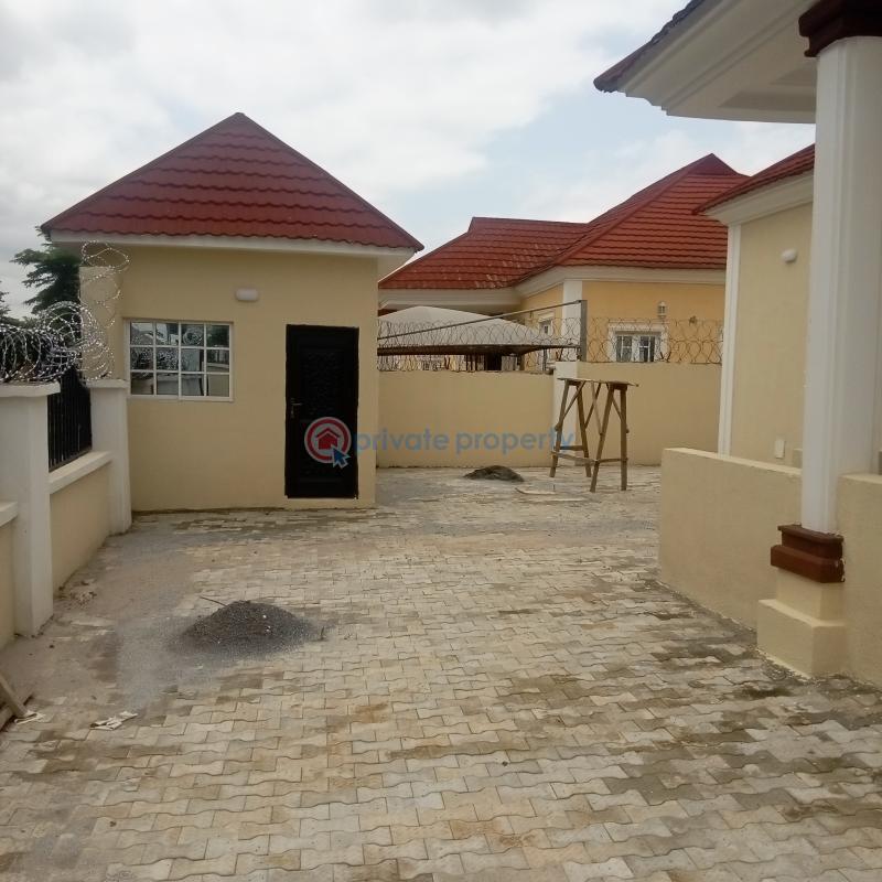 3 bedroom House For Rent Lighthouse Estate, Lugbe Abuja Phase 4  - 9