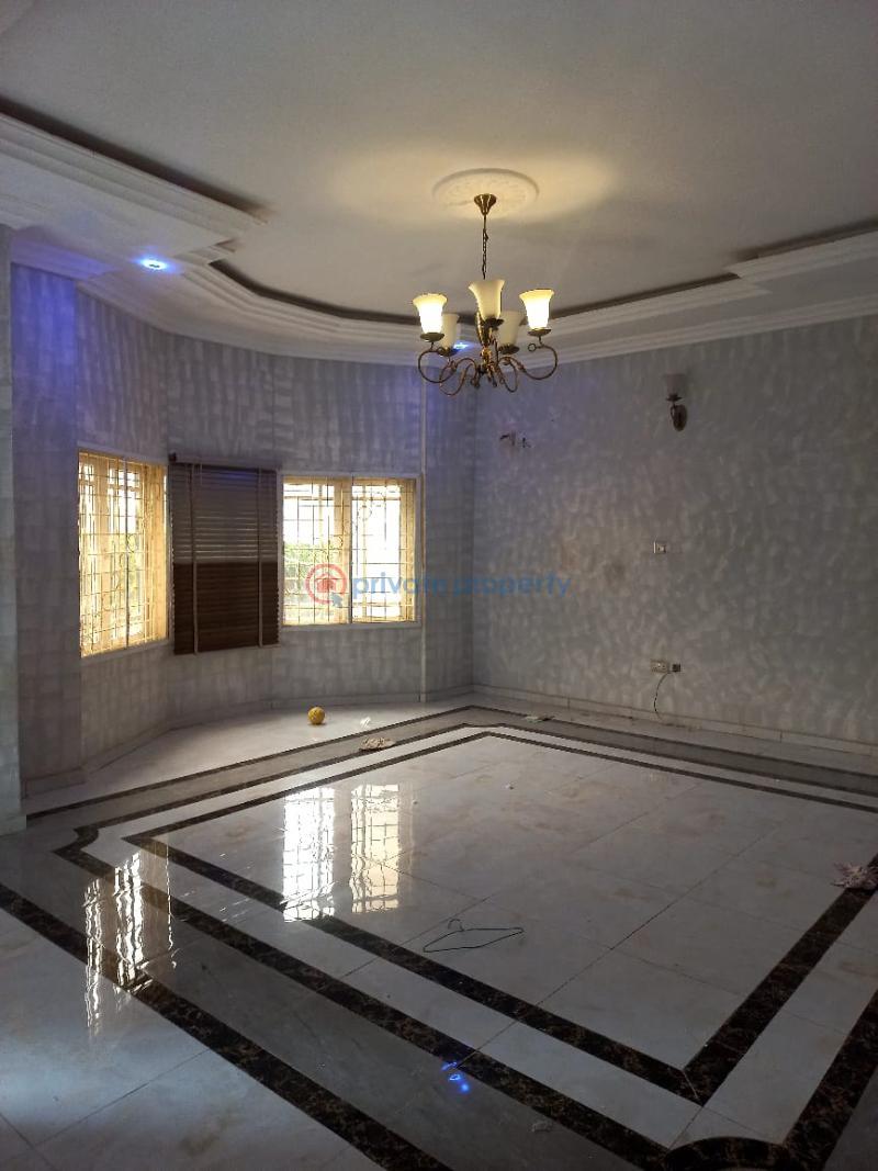 3 bedroom House For Sale Airport Road Lugbe Abuja Phase 4 (PID 9PABFJ