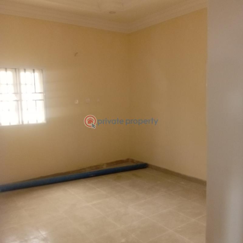 3 bedroom House For Rent Lighthouse Estate, Lugbe Abuja Phase 4  - 5