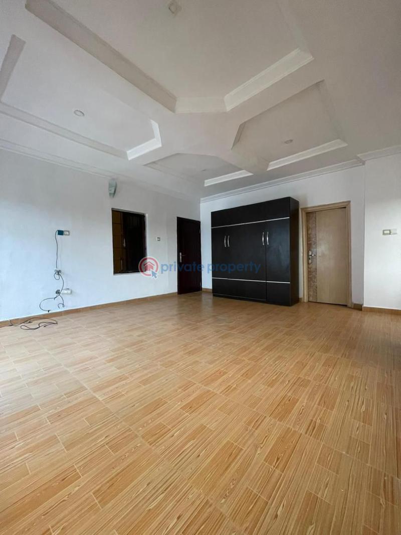 1 bedroom Self Contain For Rent Ikate Lekki Lekki Phase 2 Lagos - 3