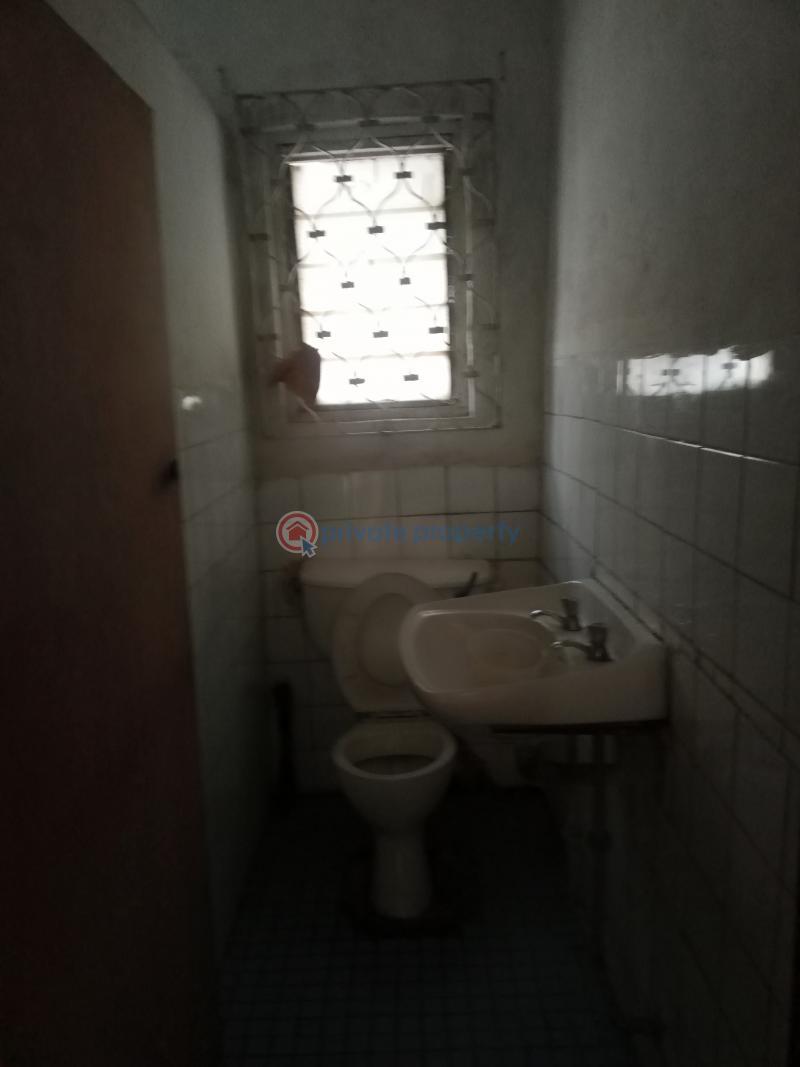 1 bedroom Flat & Apartment For Rent No 5, Bode Adigun Street New Bodija Ibadan Bodija Ibadan Oyo - 4