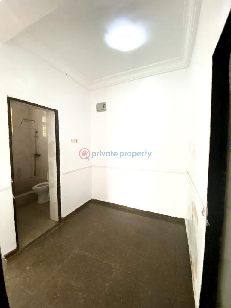 1 bedroom Mini Flat For Rent Jakande Lekki Lagos - 3