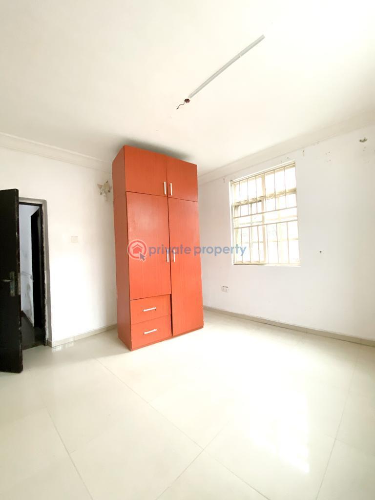 1 bedroom Mini Flat For Rent Jakande Lekki Lagos - 2