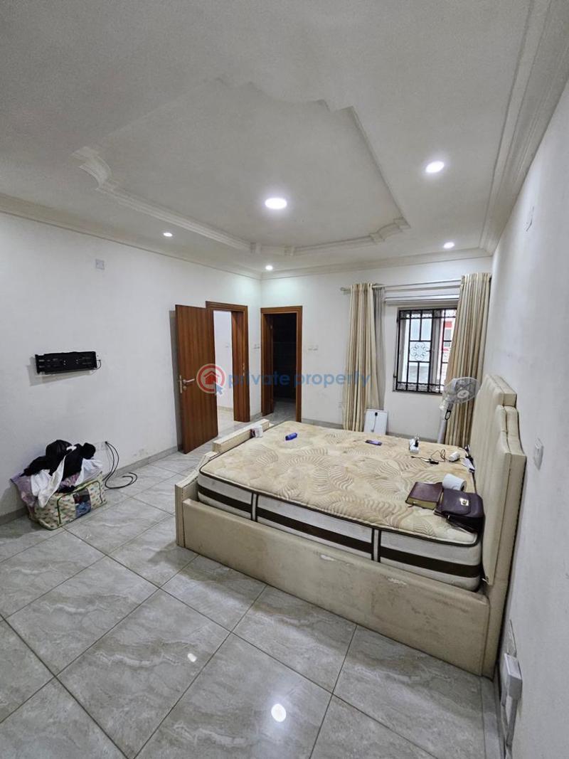 1 bedroom Self Contain For Rent Soteria Haven Court, Behind Enyo, Chisco Ikate Lekki Phase 1 Lagos - 0