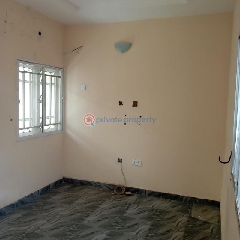 Self Contain For Rent Penthouse Estate Lugbe Abuja Phase 4  - 3