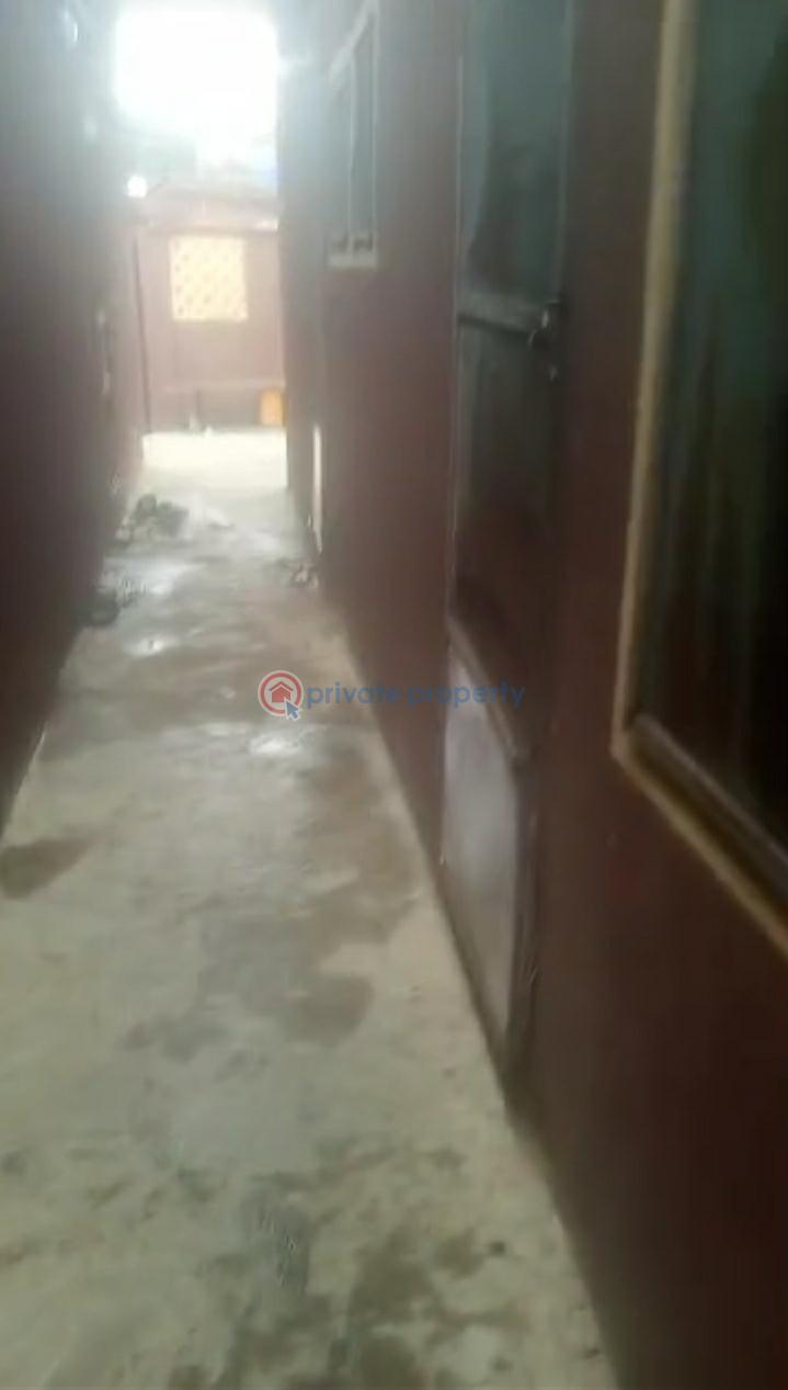 Self Contain For Rent Ojuelegba Surulere Lagos - 2