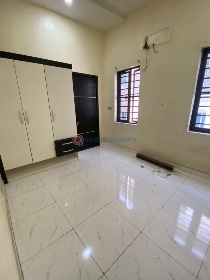 Shared Apartment For Rent Chevy View Chevron Lekki Lagos - 10