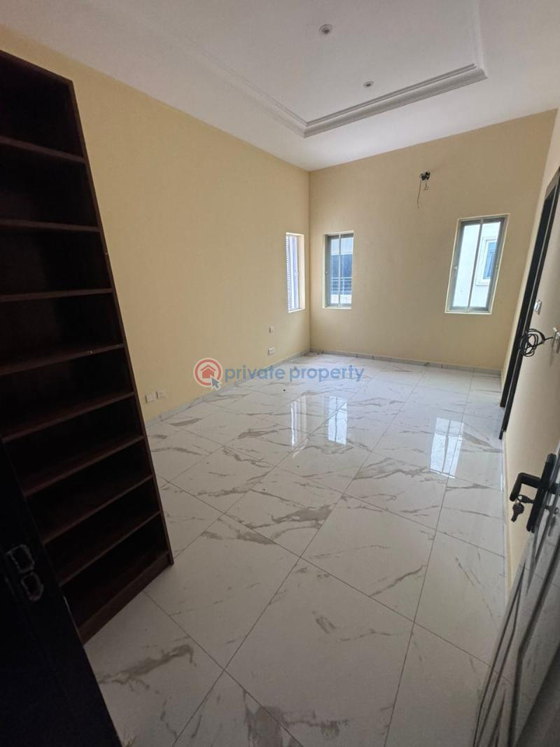 3 bedroom Block Of Flats For Sale Orchid Road Along Lekki Expressway Lagos - 3