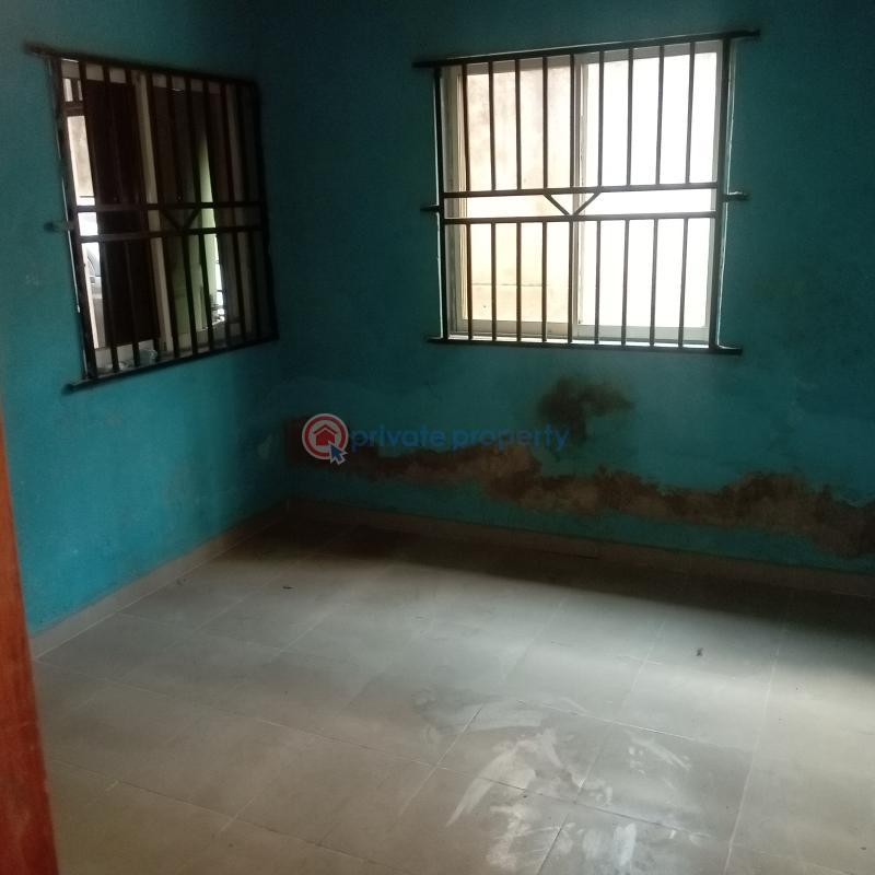 3 bedroom Block Of Flats For Rent Silver Estate, Idimu Ikotun Isolo Lagos - 10