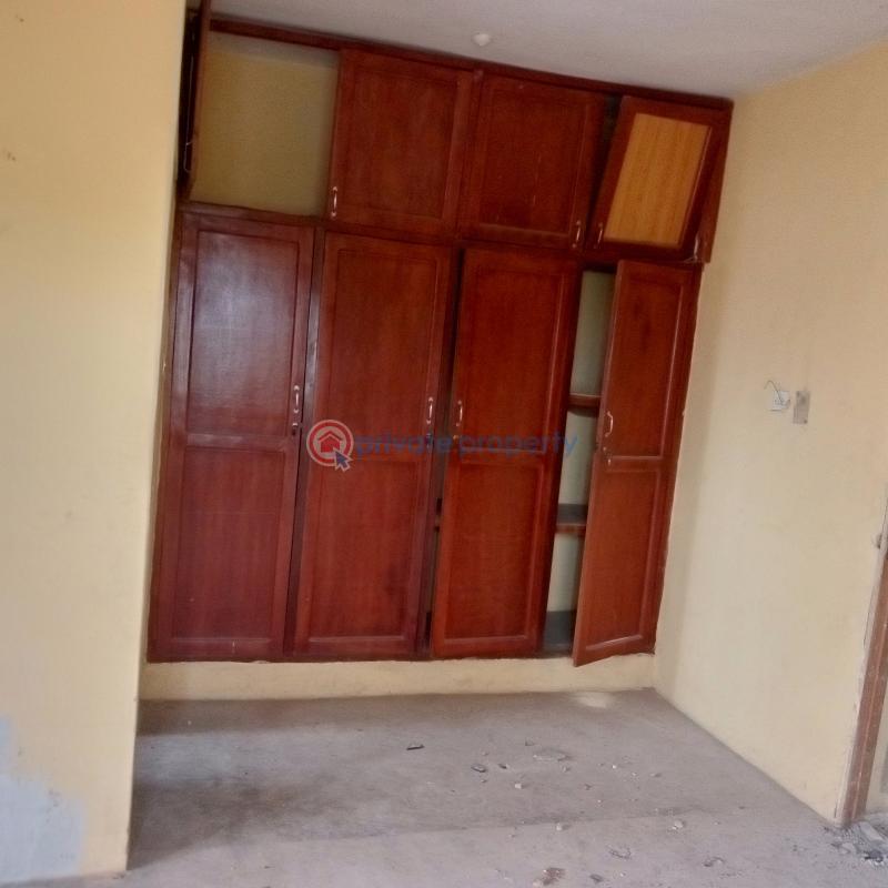 3 bedroom Block Of Flats For Rent Silver Estate, Idimu Ikotun Isolo Lagos - 3
