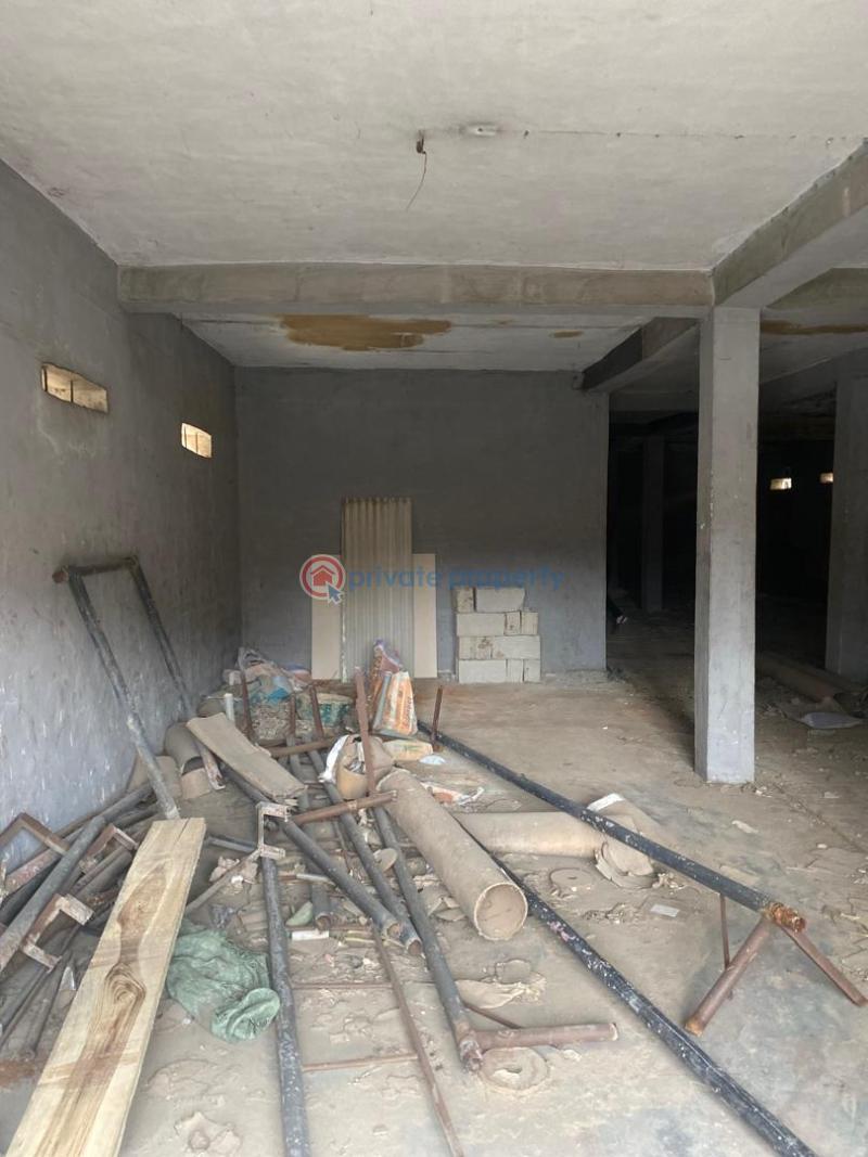 Warehouse For Rent Fakorede Shomolu Lagos - 5