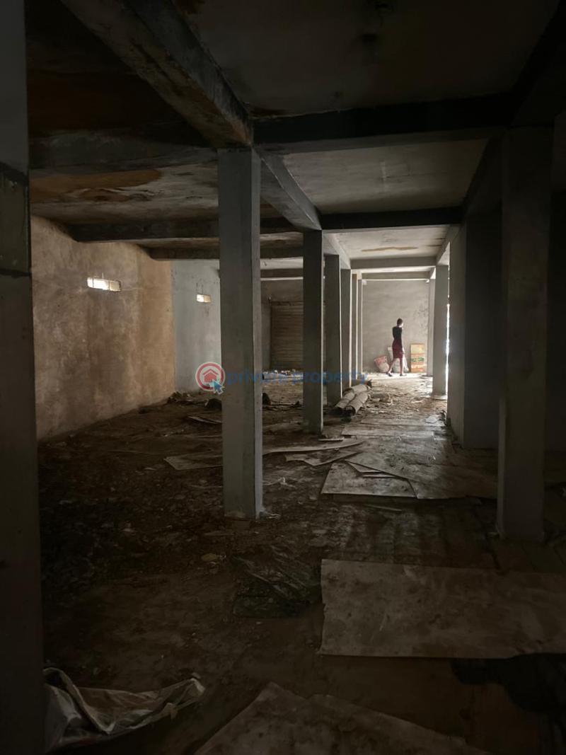 Warehouse For Rent Fakorede Shomolu Lagos - 2
