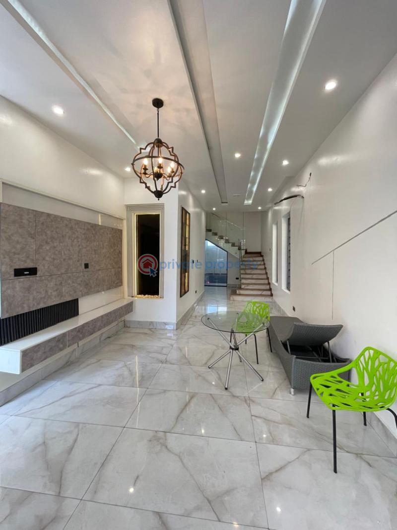 6 bedroom Detached Duplex For Sale Chevron Drive Lekki Lagos - 1