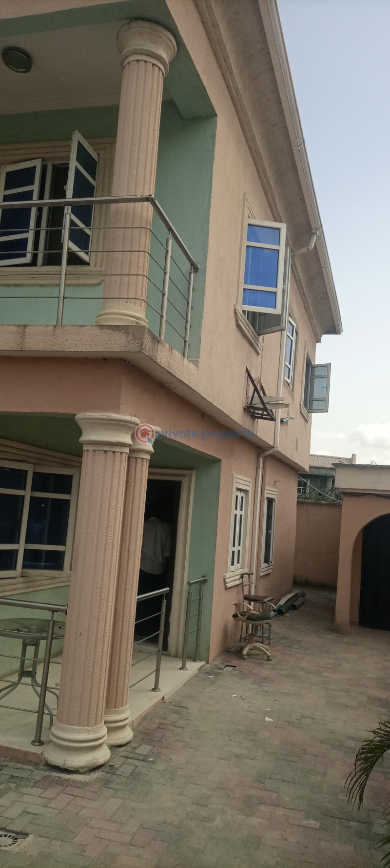 3 bedroom Flat & Apartment For Rent Ogudu Ori-oke Lagos - 0