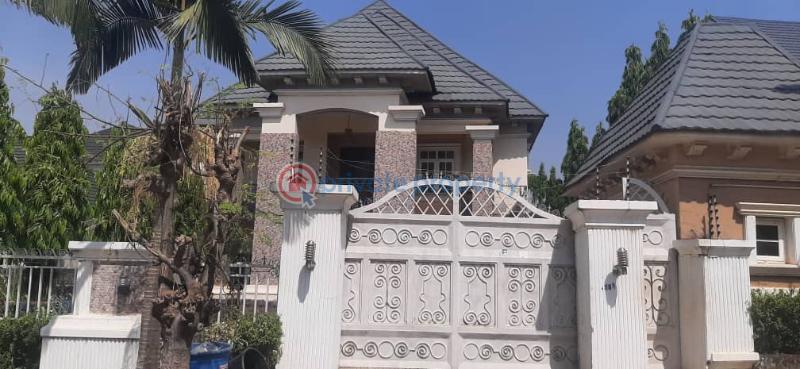 5 bedroom House For Sale 62 Road, Gwarimpa Estate, Abuja Abuja Phase 3  - 2