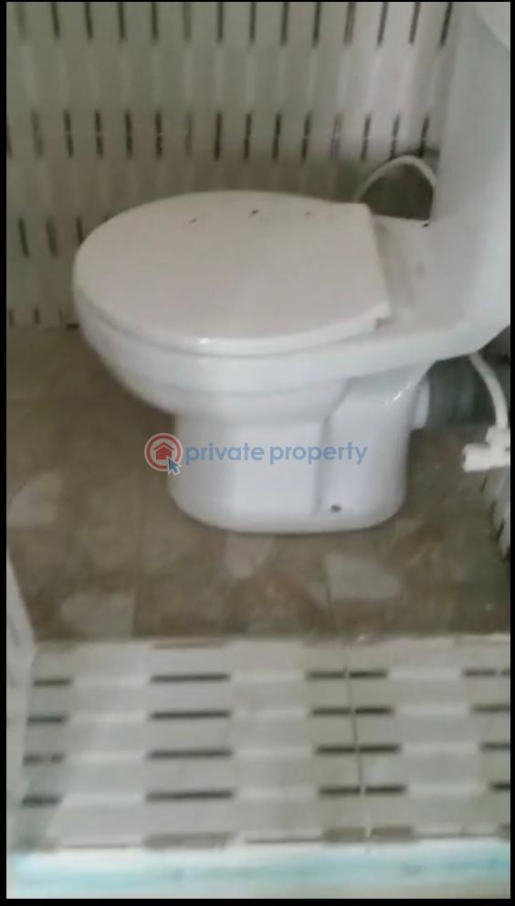 3 bedroom Detached Bungalow For Rent Kasco Area,alakia Airport Alakia Ibadan Oyo - 0