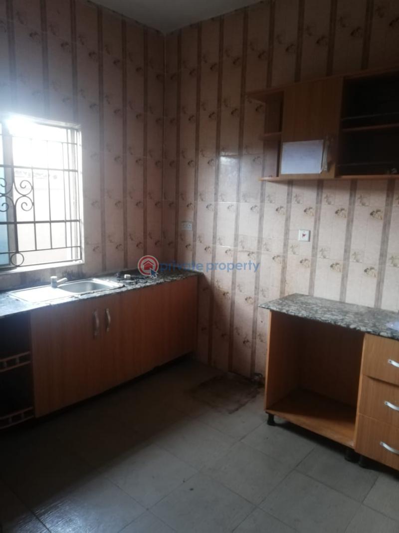 2 bedroom Block Of Flats For Rent Ifako-ogba Lagos - 1