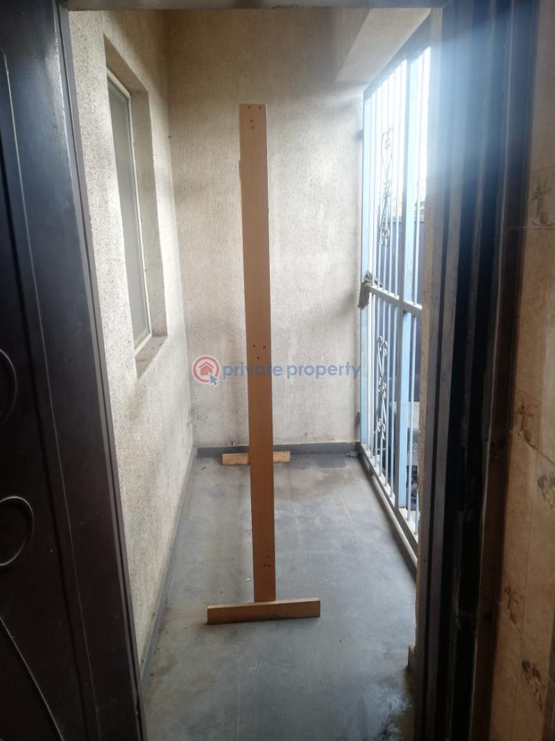 2 bedroom Block Of Flats For Rent Ifako-ogba Lagos - 2
