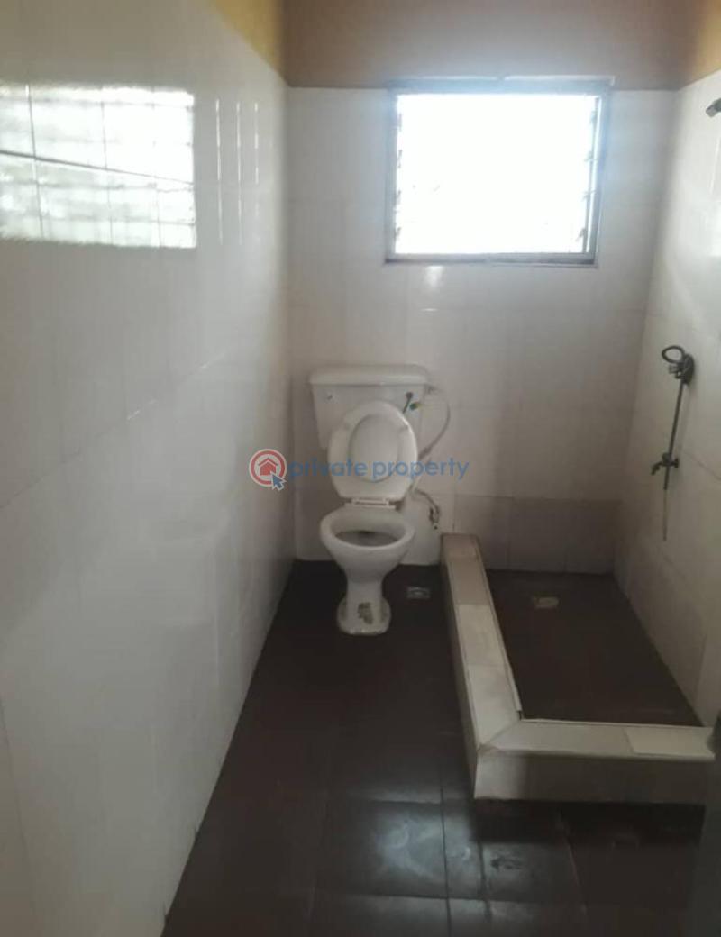 2 bedroom Flat & Apartment For Rent Akinyemi, Ring Road Ibadan Oyo - 1
