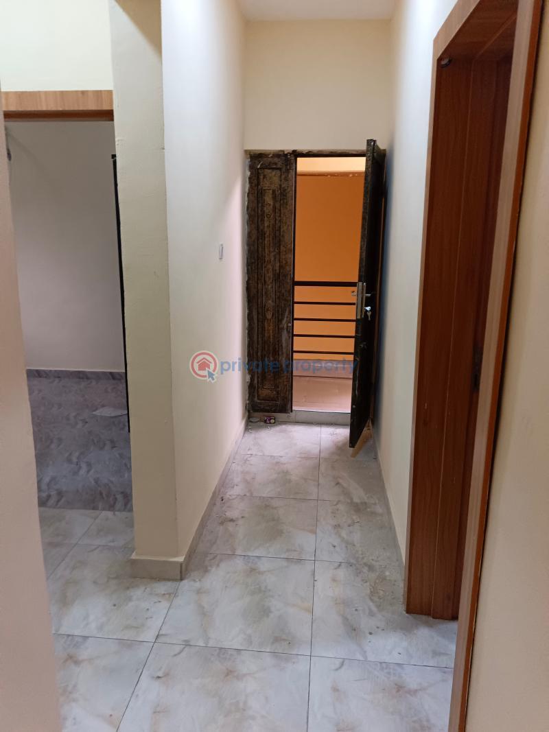 2 bedroom Flat & Apartment For Rent Sabo Yaba Lagos - 6