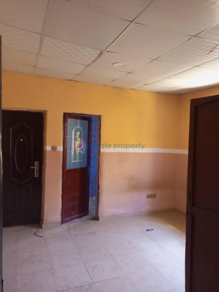3 bedroom House For Sale Akoto Estate Ibadan Oyo - 2