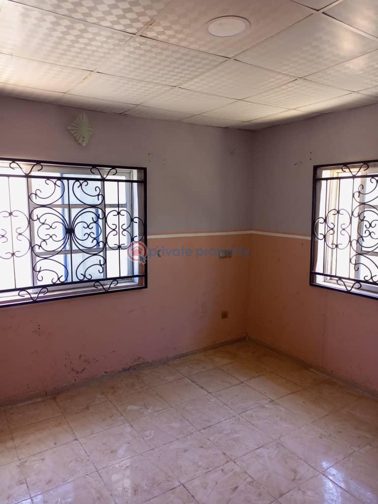3 bedroom House For Sale Akoto Estate Ibadan Oyo - 6