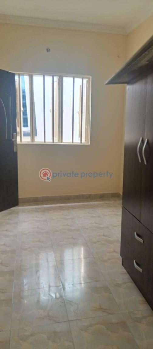 3 bedroom Flat & Apartment For Rent Mende Maryland Lagos - 3