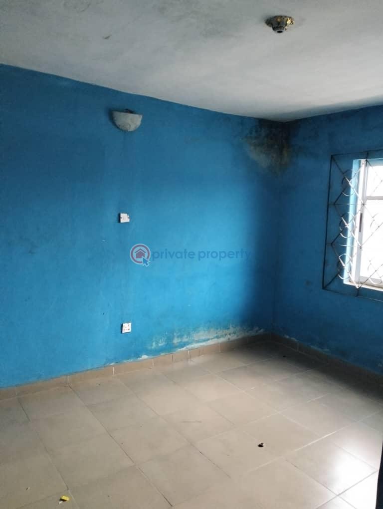 3 bedroom House For Rent Boluwaji Area Olomi Ibadan Oyo - 7