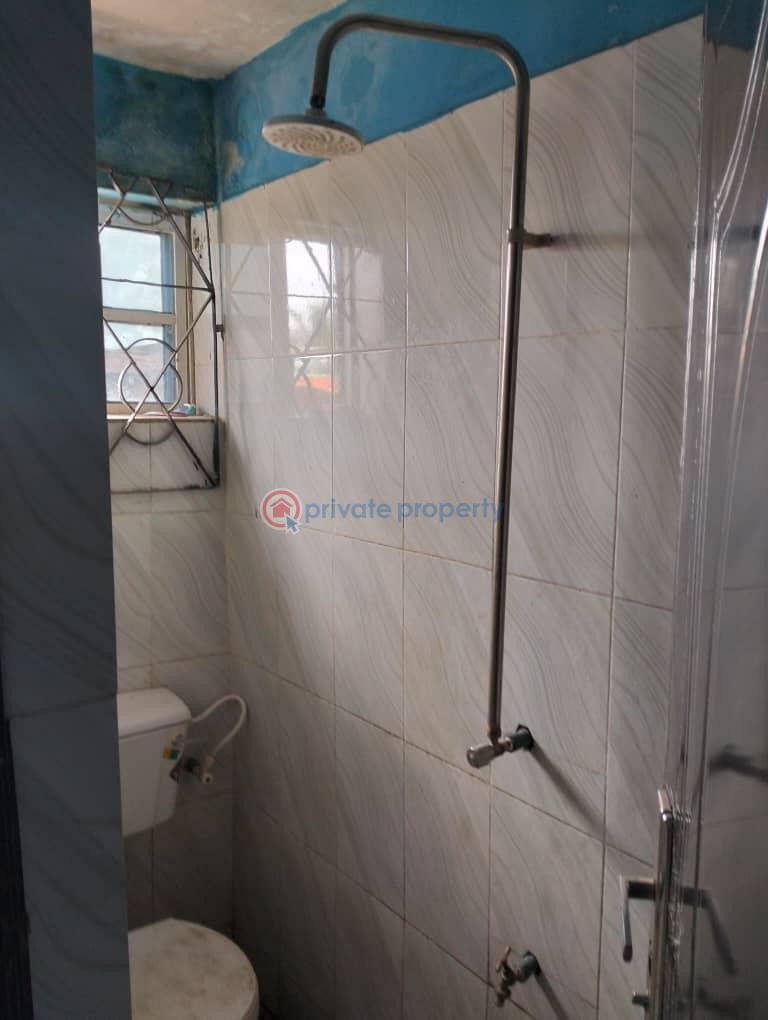 3 bedroom House For Rent Boluwaji Area Olomi Ibadan Oyo - 2