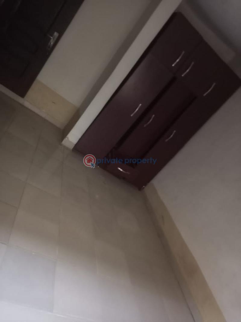 3 bedroom Block Of Flats For Rent Peace Estate, Baruwa Bus Stop Ipaja Lagos - 6