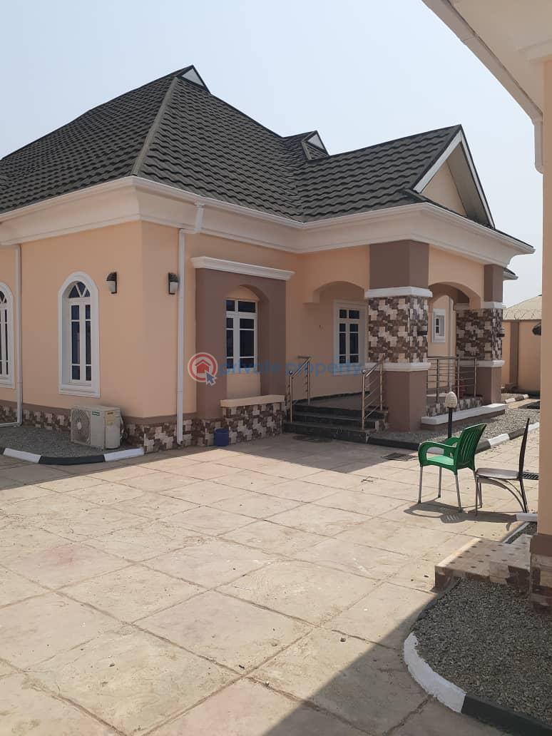 For sale 4 bedroom House Gaa Akanbi,biada Area. Ilorin Ilorin Kwara
