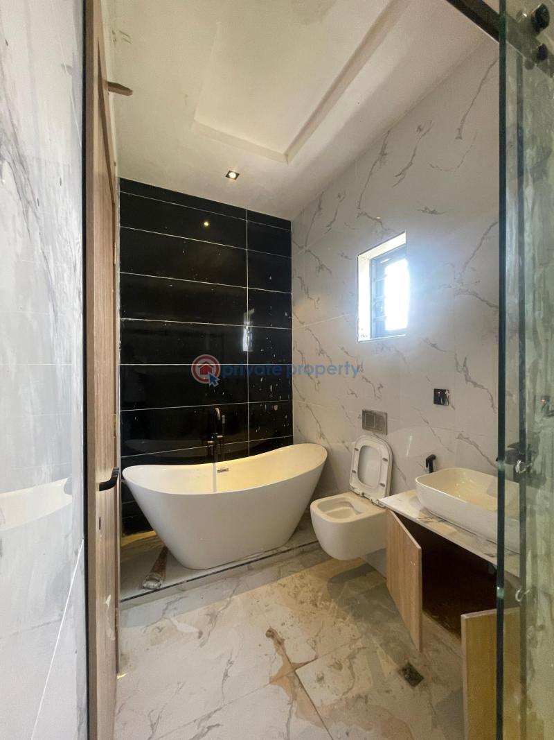 4 bedroom Detached Duplex For Sale This Lovely Built 4 Bedroom Is For Those Seeking For A Spacious Home Ajah Lagos - 1