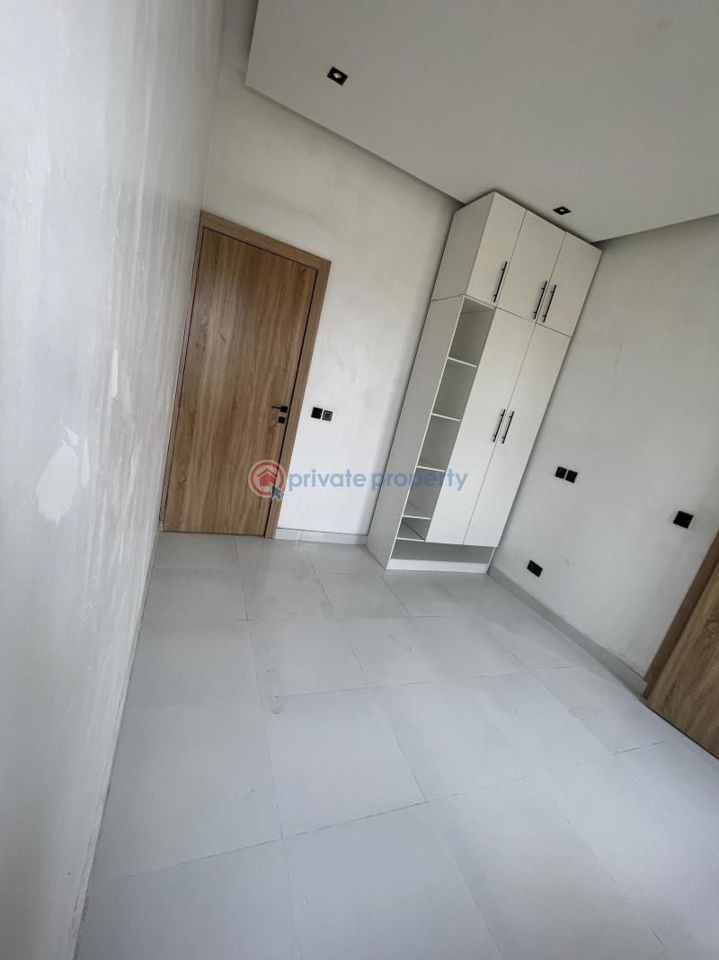 4 bedroom Detached Duplex For Sale This Lovely Built 4 Bedroom Is For Those Seeking For A Spacious Home Ajah Lagos - 4