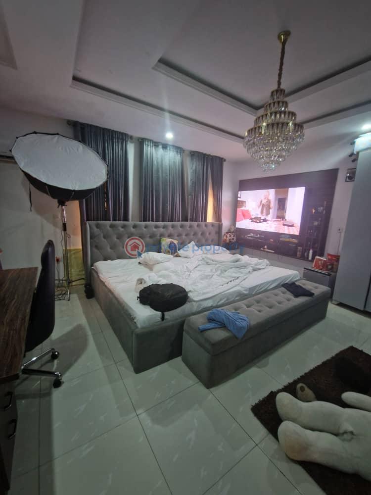 4 bedroom Semi detached Duplex For Sale Omole Phase 2 Ojodu Lagos - 1